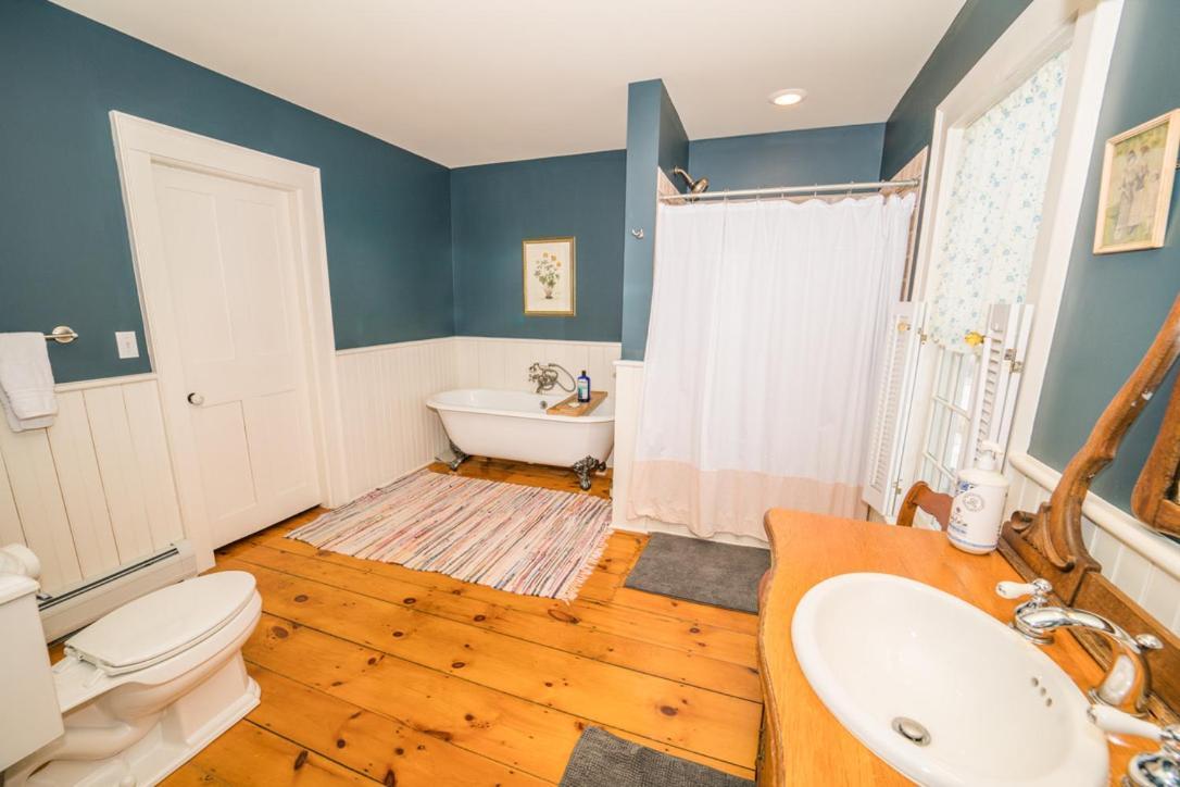 Farm stay Spooner House *